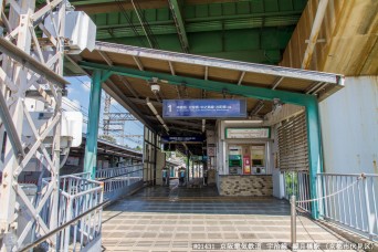 観月橋駅